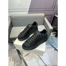 Alexander Mcqueen Low Shoes